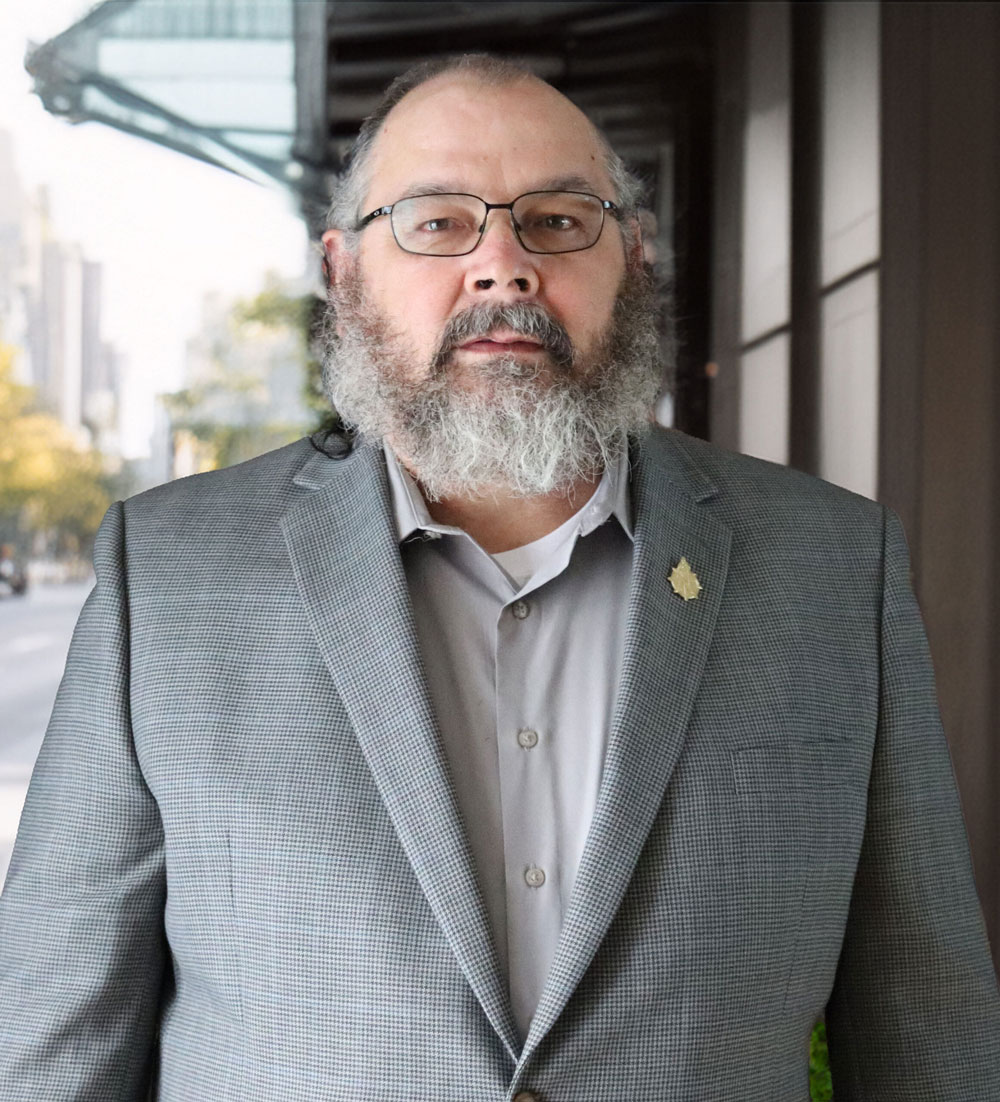 Hank Bonga, Professional Investigator